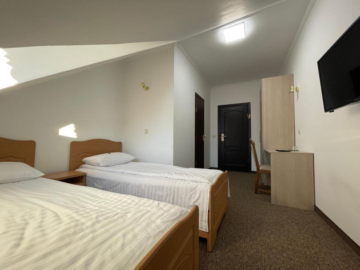 Карпатський Затишок Hotel Slavske Luaran gambar