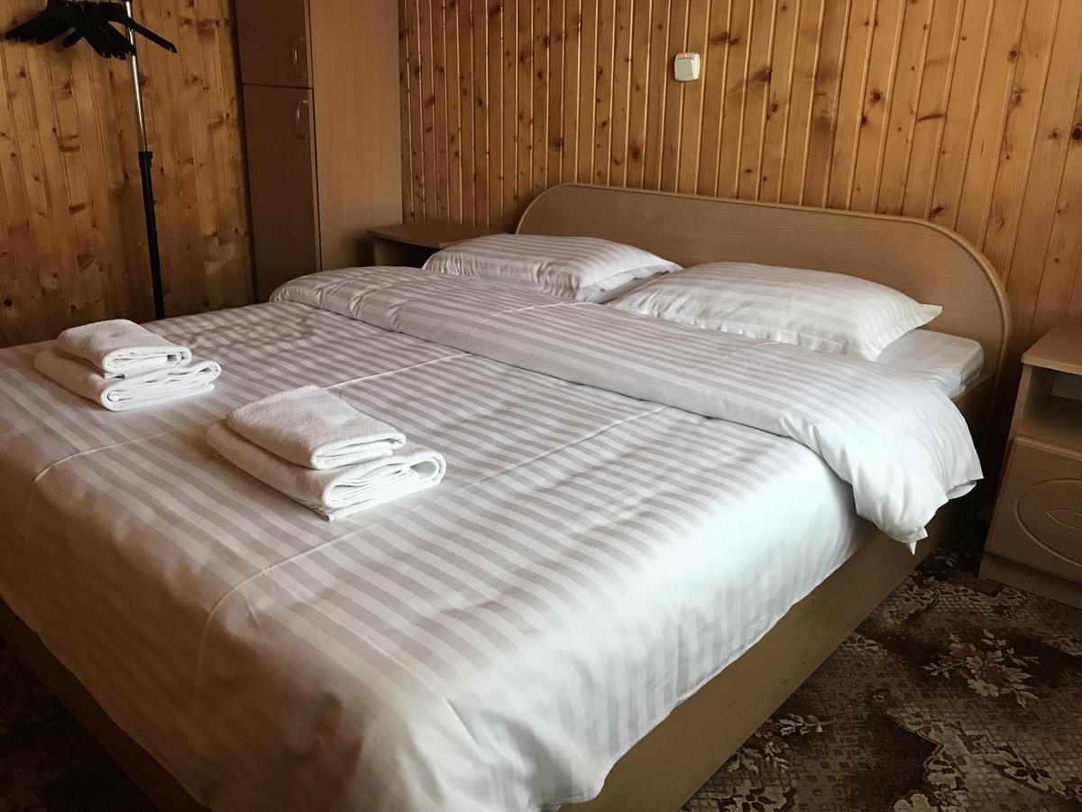 Карпатський Затишок Hotel Slavske Luaran gambar